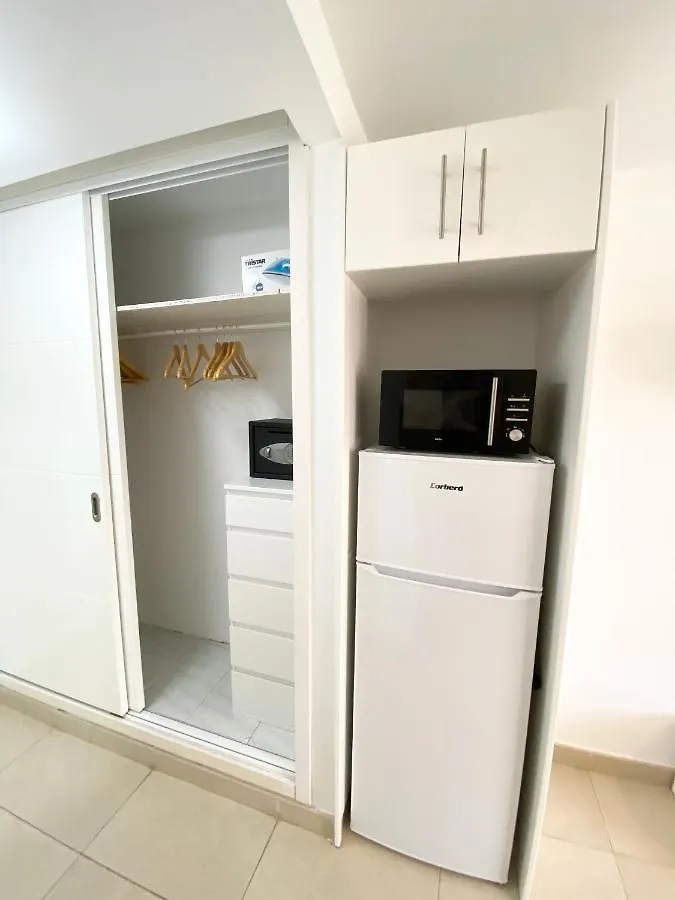 Aloha Summerland Vip Studio Sea & Pool View Los Cristianos  Apartment Los Cristianos (Tenerife)